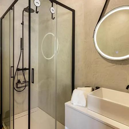 Casa Andorinhas * Câmara de Lobos