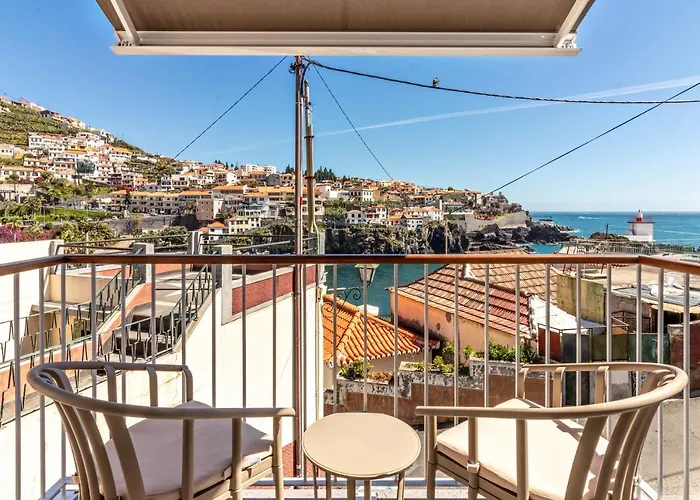 Casa Andorinhas بيت للعطل *